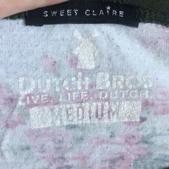 Dutch Bros “Dutch love” Floral T-shirt Size Medium - Picture 2 of 3